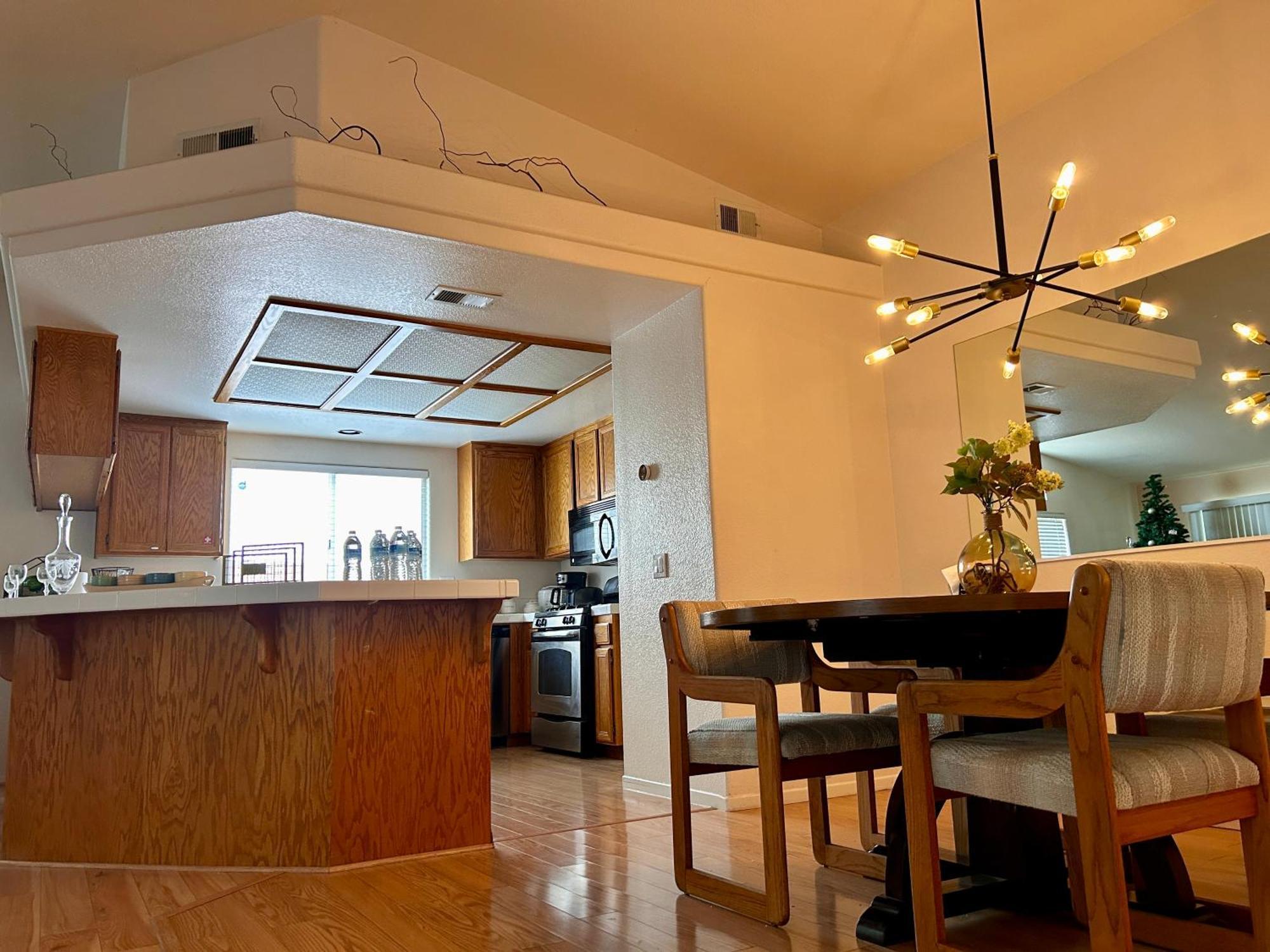 Golden Saddle Suite With Tv And Private Bathroom Гемет Екстер'єр фото